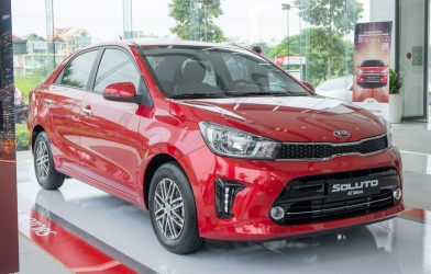 Giá xe KIA Soluto giảm xuống rẻ nhất phân khúc sedan hạng B