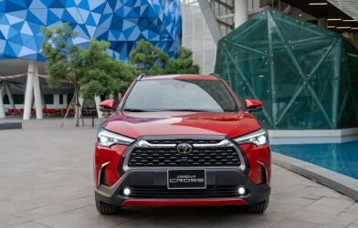 Chi tiết Toyota Corolla Cross vừa ra mắt tại VN, giá từ 720 triệu đồng