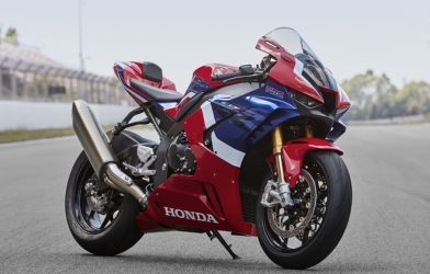 Honda CBR1000RR-R ra mắt tại Việt Nam, giá từ 949 triệu đồng