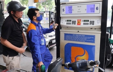 Giá xăng dầu hôm nay 3/9: Giá dầu thế giới giảm