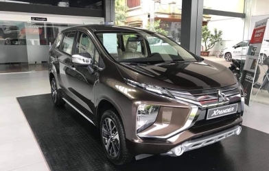 Mitsubishi Xpander giảm cả trăm triệu đồng dịp cuối năm