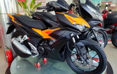 Giá xe Honda Winner X giảm mạnh, quyết đấu “anh em” Exciter 150 & 155