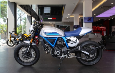 Ducati Scrambler Cafe Racer 2019 có mặt tại Việt Nam, giá 400 triệu đồng