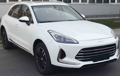 Xe Trung Quốc Zotye SR9 giống hệt Porsche Macan xuất hiện