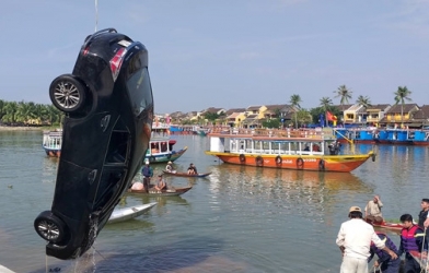 3 người thiệt mạng trong vụ Oto lao xuống sông Thu Bồn