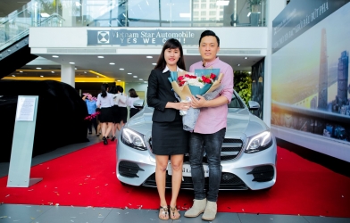 Ca sỹ Lam Trường tậu Mercedes-Benz E300 AMG chơi tết