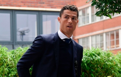 Ronaldo phải hầu tòa vì trốn thuế ở Real Madrid
