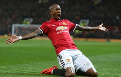 Ashley Young: 'Có làm gì thì chúng tôi vẫn thắng'