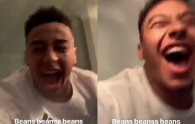 VIDEO: Dàn thương binh MU ăn mừng chiến thắng