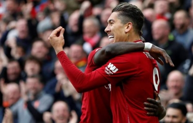 Đả bại Tottenham, Liverpool đòi lại ngồi đầu bảng