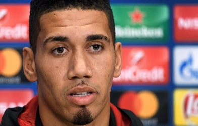Smalling: 'MU đã thi đấu xuất sắc hơn Barca'