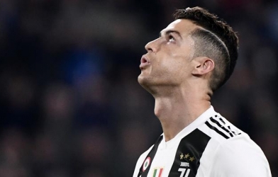 Cristiano Ronaldo: 'Tôi cũng là người biết buồn'