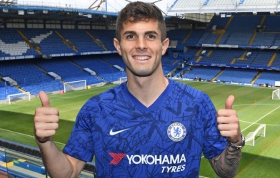 Chính thức: Chelsea ra mắt tân binh đầu tiên