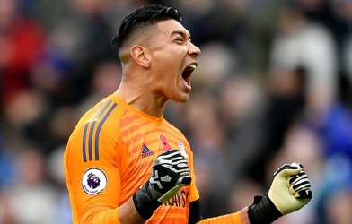 Chuyển nhượng ngày 6/6: Thủ môn 'đấu' Việt Nam có bến đỗ mới