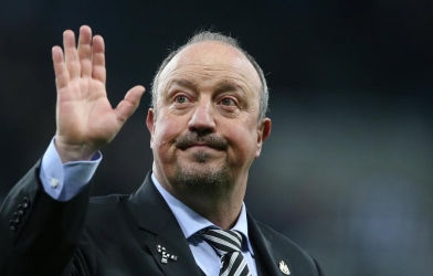 Ngoại hạng Anh chưa bắt đầu đã có HLV chính thức ra đi