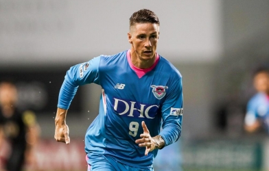 VIDEO: Torres ghi 2 bàn sau khi tuyên bố giải nghệ 10 ngày