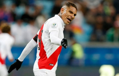 Kết quả bóng đá hôm nay (4/7): Peru vào chung kết Copa