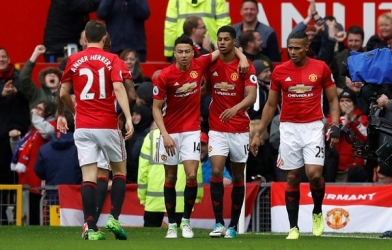 Herrera tỏa sáng giúp MU thắng đẹp Chelsea