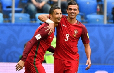 CR7 ghi bàn, Bồ Đào Nha vào bán kết Confederations Cup 2017