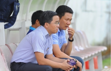 HLV HAGL nói gì về thất bại bạc nhược trước SLNA?