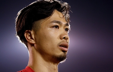 Công Phượng bực bội vì câu hỏi khó về Hòa Minzy