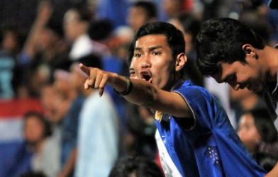 CĐV Thái để lại hình ảnh đáng lưu tâm sau trận thua U23 VN