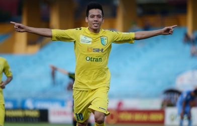 Chia tay Hà Nội FC, Nguyễn Văn Quyết gia nhập Kedah FC?
