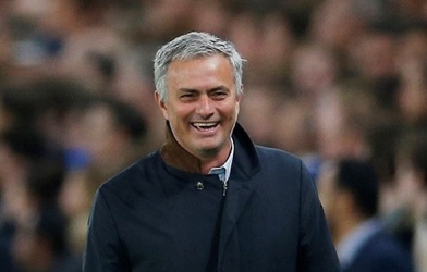 Chính thức: Man Utd kí hợp đồng với sao người Pháp