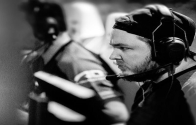 CS:GO: Đang thi đấu IEM Katowice 2019, Flusha nhận hung tin người thân qua đời