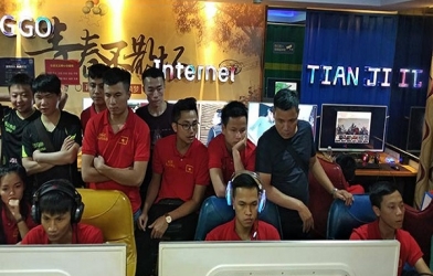 Lịch thi đấu AOE ngày 7/3: Chim Sẻ và BiBi sẽ 'cõng tạ' giỏi hơn?