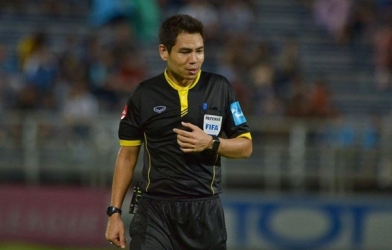 Bóng đá Thái Lan cũng đang nhức nhối vì trọng tài
