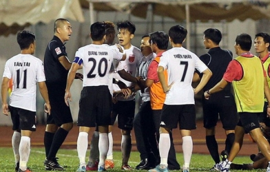 Nhiều ý kiến bất bình trước án phạt với Long An