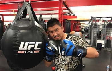 Từ Hiểu Đông luyện võ mới sau lời thách đấu các cao thủ