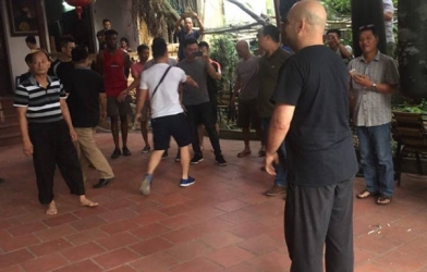 Võ sư Hoài Linh chỉ lý do ông thua chóng vánh trước Flores