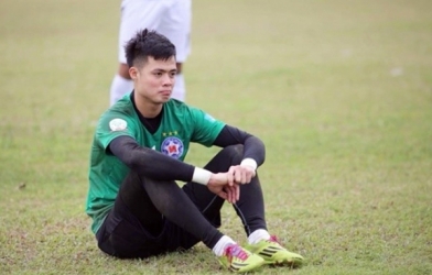 Thủ môn U23 Việt Nam nhận món quà cực ý nghĩa