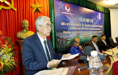 Hàn Quốc hỗ trợ đưa bóng đá Việt Nam vươn tầm châu Á