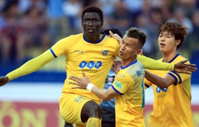 Minh Tuấn tỏa sáng, Thanh Hóa vào bán kết cúp quốc gia