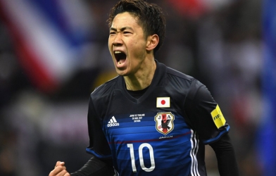 Cựu sao MU tỏa sáng, Nhật Bản thắng đậm Paraguay