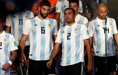 NÓNG: Tuyển thủ Argentina giã từ ĐTQG sau trận thua Pháp