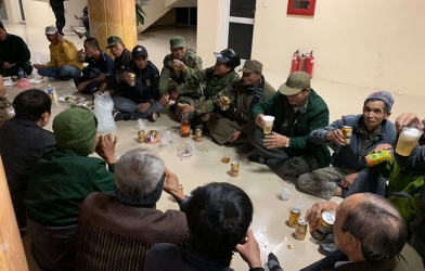 Không mua được vé, thương binh ngủ tại Liên đoàn BĐVN