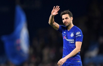 Cesc Fabregas trên đường rời Chelsea