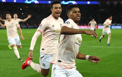 VIDEO: Phản ứng của cầu thủ, NHM sau bàn thắng của Rashford
