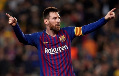 Messi lập cú đúp, Barca thắng hủy diệt Liverpool