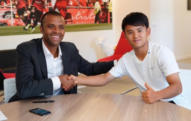 Chuyển nhượng ngày 23/8: “Messi Nhật Bản” chính thức chia tay Real