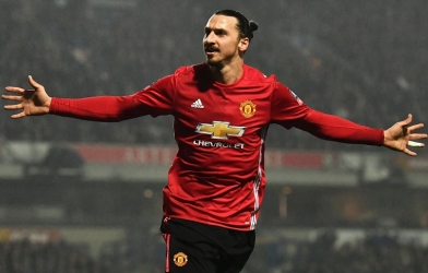 Ibrahimovic sẵn sàng trở lại thi đấu cho MU