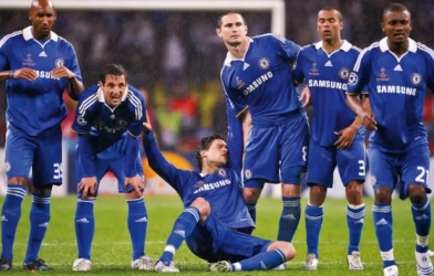 Góc nhìn độc giả: Michael Ballack và sự vĩ đại mang tên 'dở dang'