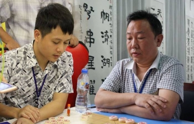 Đại chiến cờ tướng Việt-Trung: Nhà cựu vô địch Việt Nam đấu Phong vũ giang hồ lộ