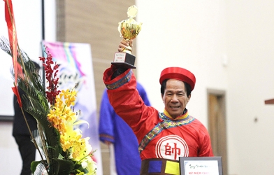 Kỳ thủ Trềnh A Sáng: ‘Quái kiệt’ nắm giữ kỷ lục chưa bị đánh bại