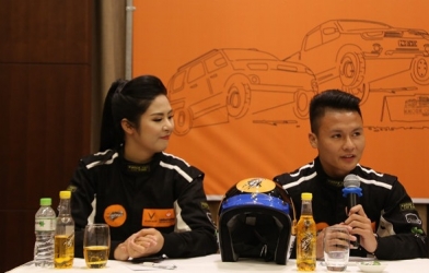 Quang Hải có hành động ấm lòng tình nghĩa với cầu thủ U23 VN