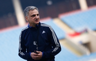 HLV khủng nhất V.League 'dỗi' vì không được đối xử công bằng